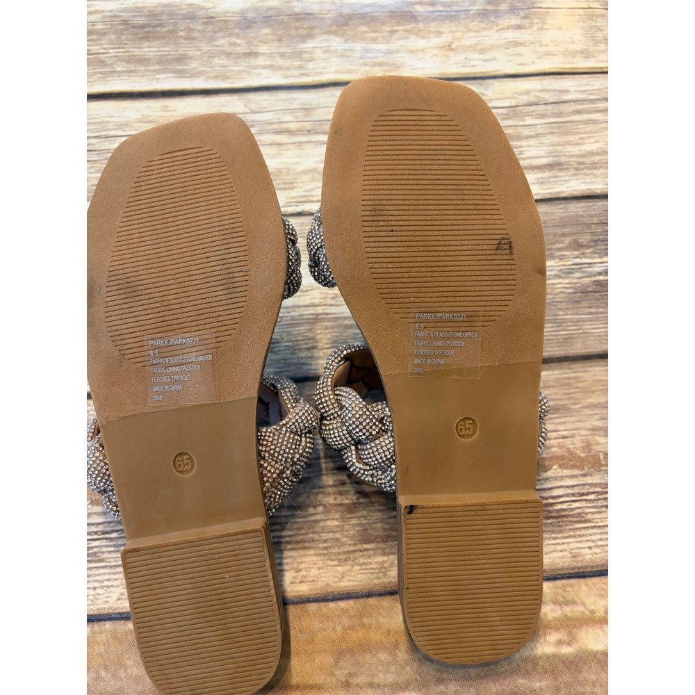 Madden Girl 6.5 Rhinestone Braided Slide Sandals Square Toe Silver Tan Resort - Picture 4 of 5
